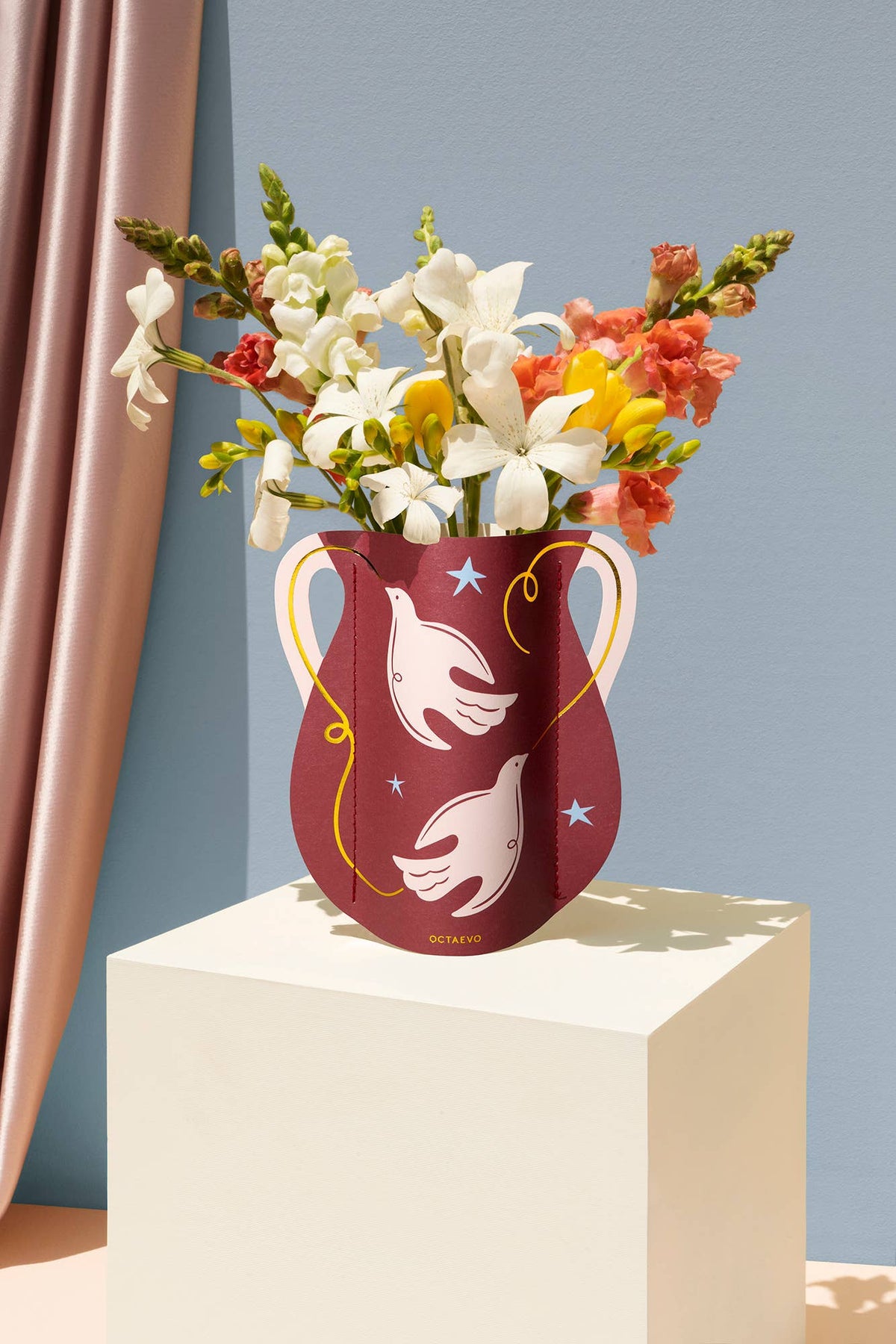 Paloma (Dove) Mini Paper Vase | Burgundy & Pink | Christmas