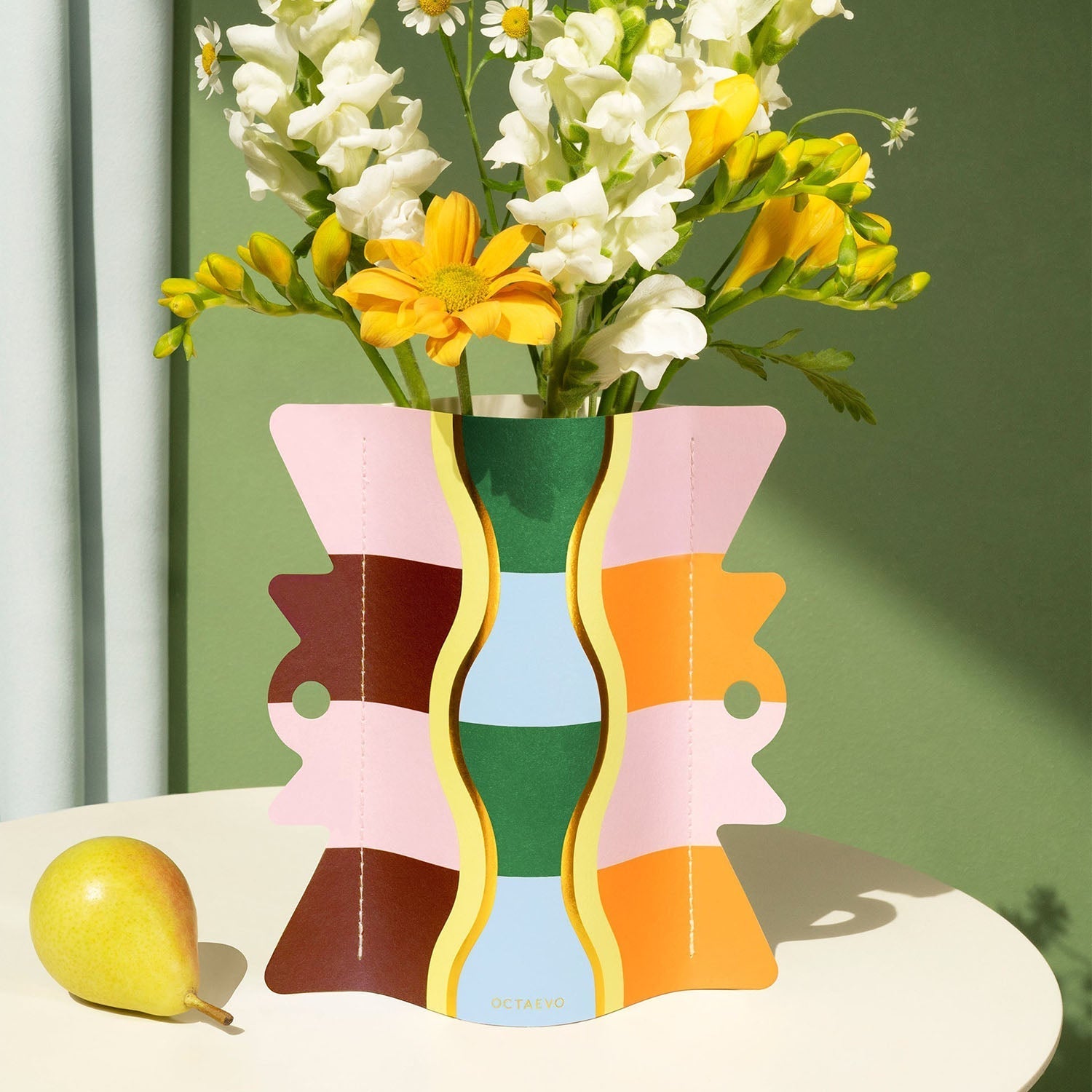 Mini Paper Vase Giza by OCTAEVO