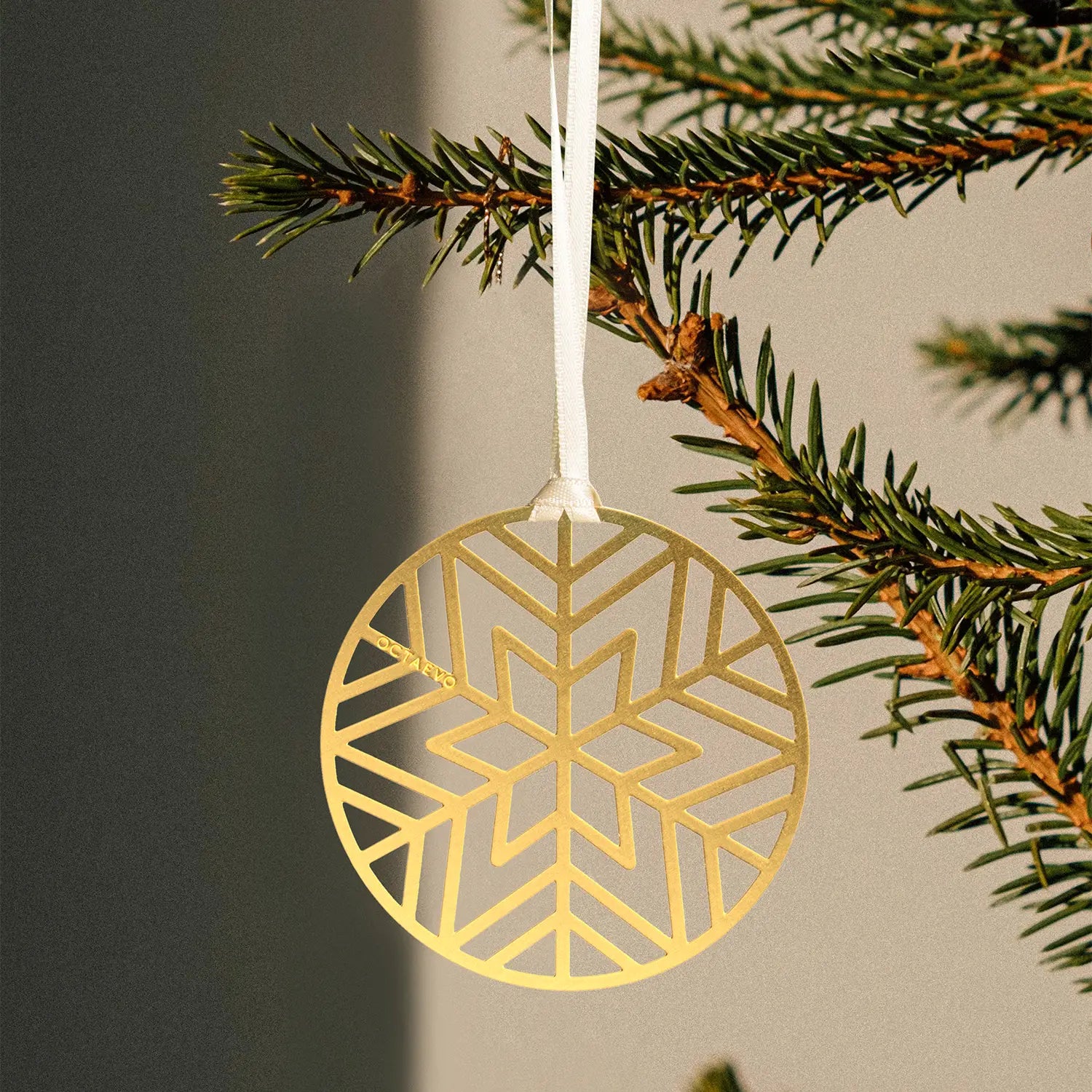 OCTAEVO Bookmark - Christmas Bauble 3