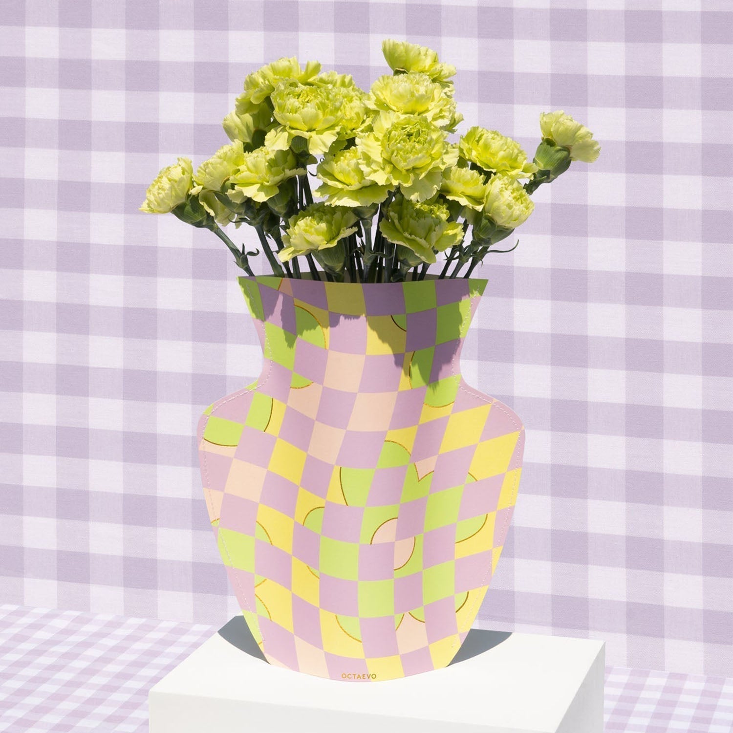 Paper Vase Picnic by OCTAEVO