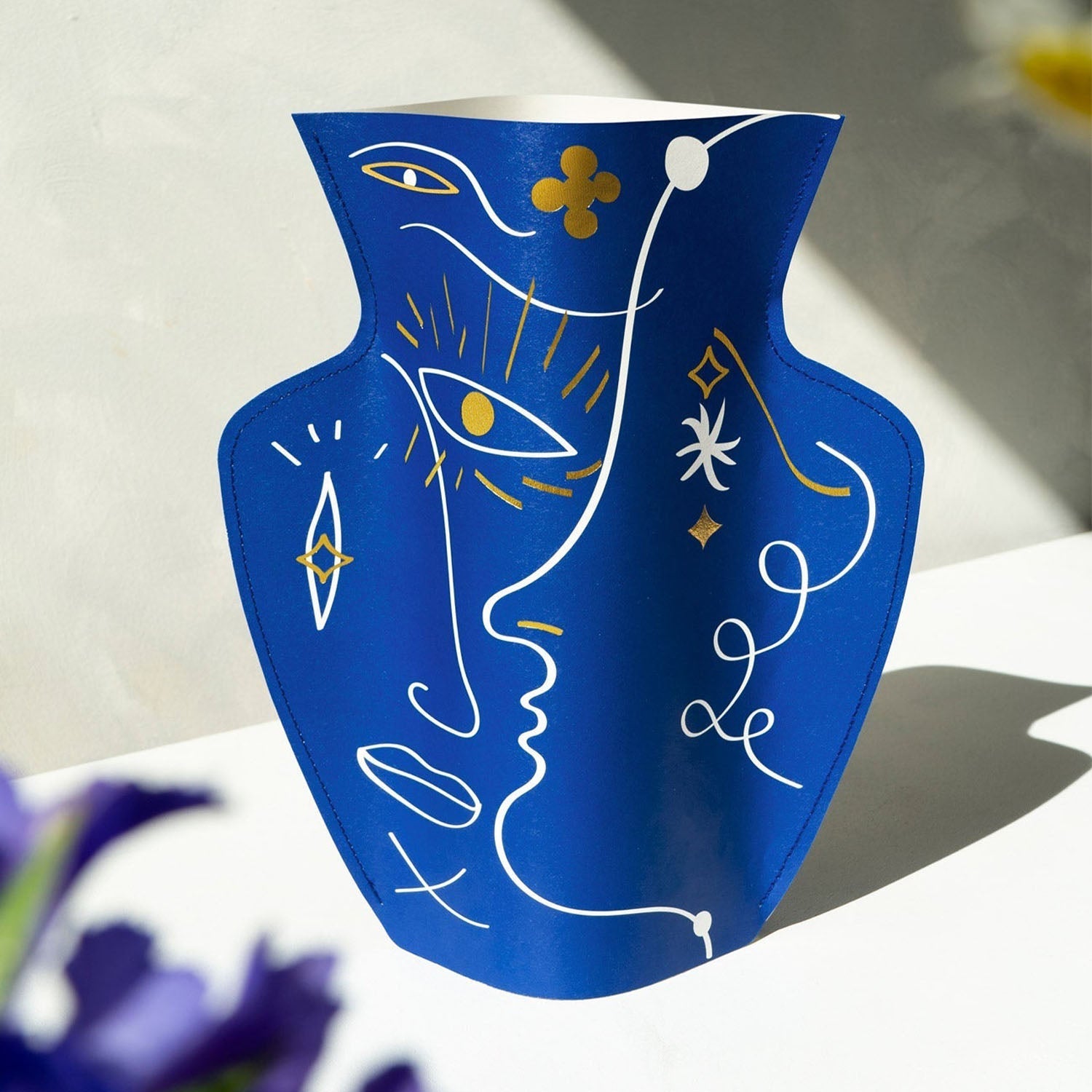 Jaime Hayon Paper Vase by OCTAEVO