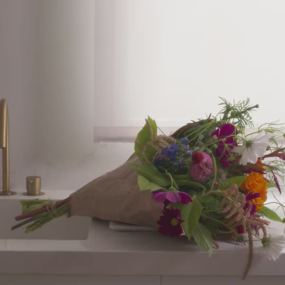 OCTAEVO Gaia Paper Vase
