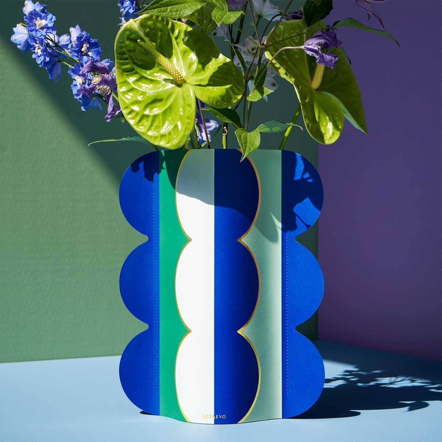 Paper Vase Riviera Wave by OCTAEVO