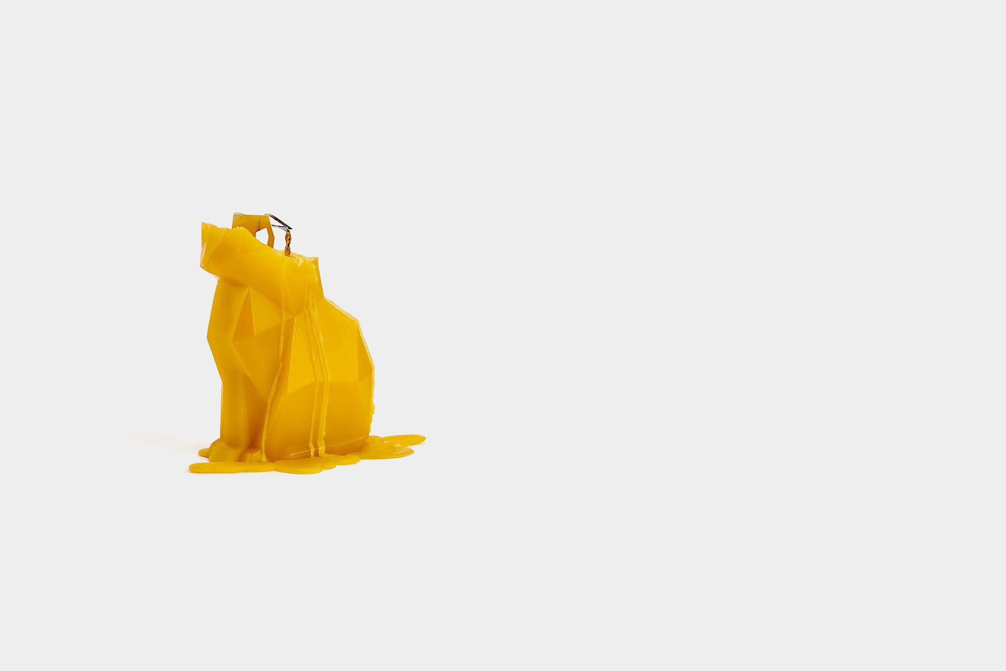 PyroPet Kisa Cat Candle - Mustard Yellow