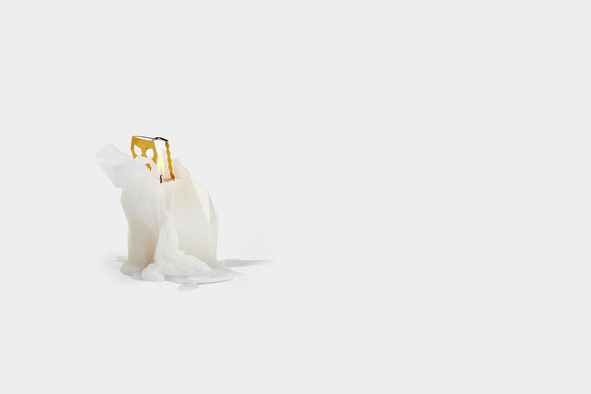 PyroPet Kisa Cat Candle - White